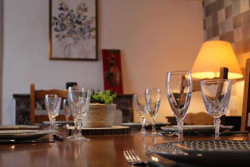 Halte De Saint Leger Deplacements Professionnels Et Familles Saint-Leger-Des-Vignes Exterior foto